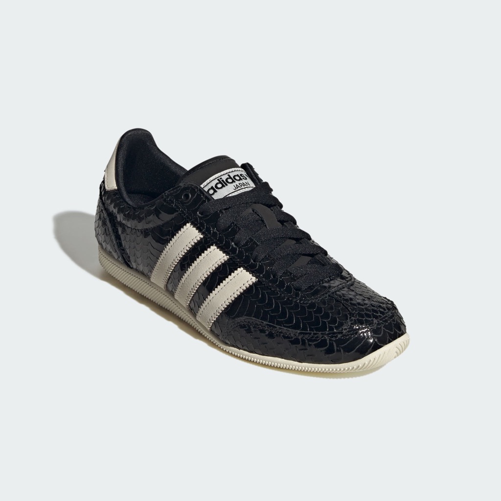Adidas Japan - Black Sneakers